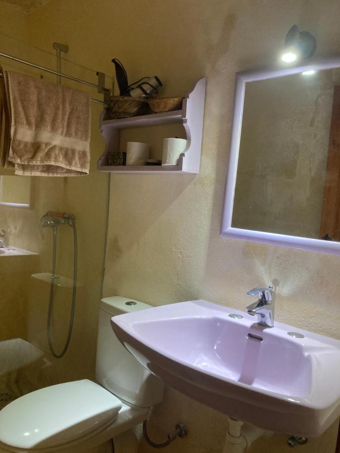 Peaceful Farmhouse Stay With Cozy Yard Арб Экстерьер фото